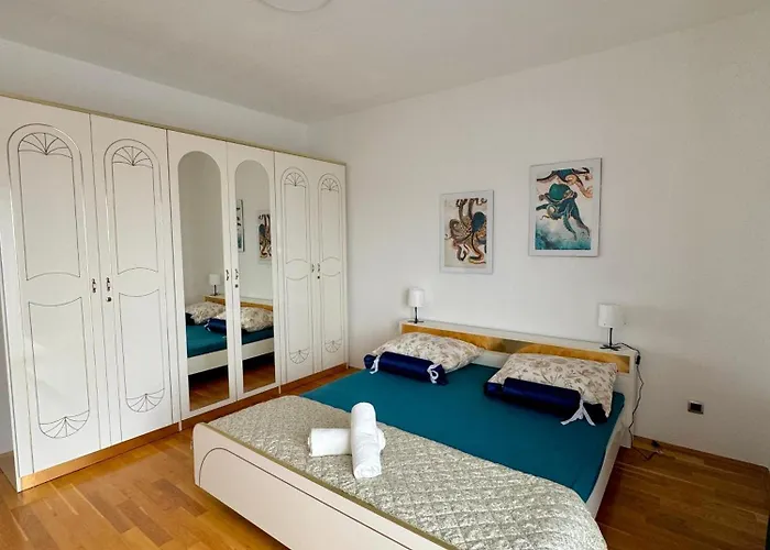 Marcelo Apartman *